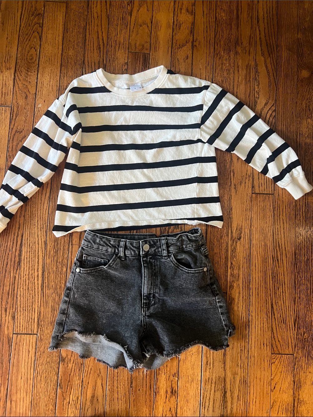 Zara White & Black Striped Long-Sleeve Tee